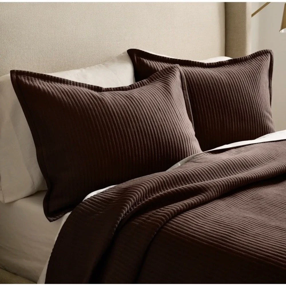 NWOT Quince Organic Cotton Ribbed Matelasse Sham Set King‎ Chocolate Brown